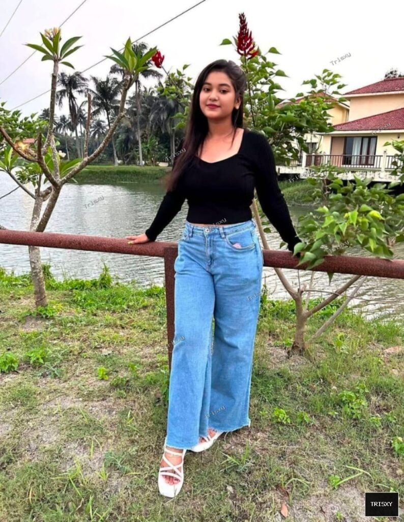 Myself rukshana hot sexy curvy girl full satisfaction