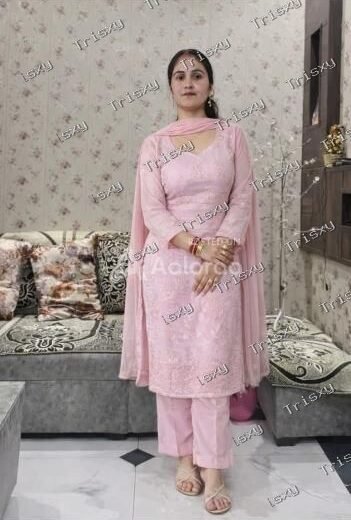 Kavayanshi best girl service in low price and high