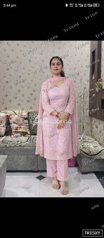 Kavayanshi best girl service in low price and high