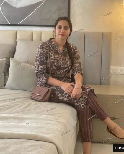 Hii call me sir today best escort service low price top model service availa