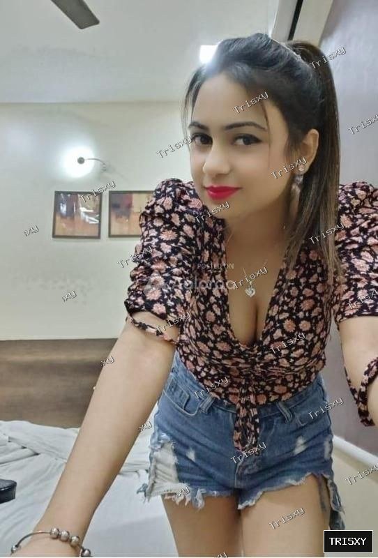 COLLEGE GIRL BHABHI AUNTY FULL ENJOY UNLIMITED SHORTS FULL SEXY