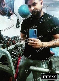 Amli MALE ESCORT!! Free registration, commission after meeting, call or whatsapp Anita!!