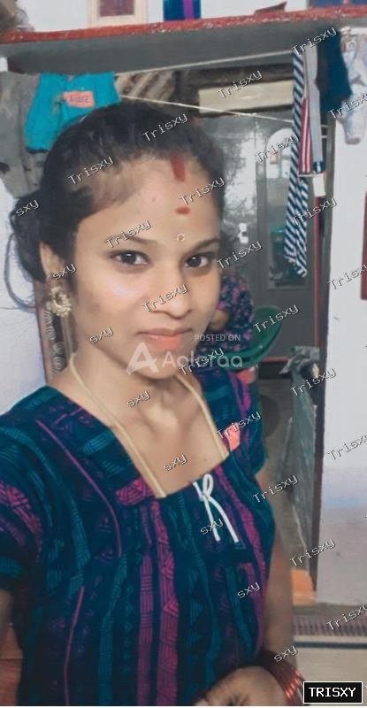 College girl live cam nude video call sex whatsapp available day and night