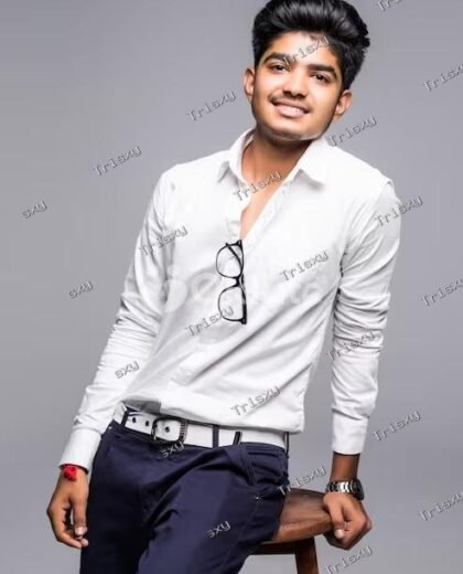 Indipendent Ojas call boy from Deoria