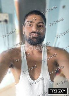 Masseur Indian Johnny – Indian Male companion in Pune